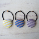 クラッシュサテン刺繍ボタンゴム