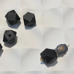 多面体 ウッド ビーズ 20mm ブラック ６個