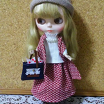 【SALE】白のカットソーとスカート