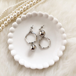 オール シルバー アシンメトリー  ピアス／イヤリング