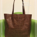 　シンプルトートバッグ　（本革　茶色）