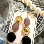 送料無料！！グレー×ブラック×ゴールド♡アンティークロングピアス♡樹脂 イヤリング可能