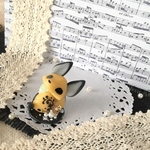 ゴシック風キツネフィギュア