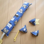  猫おもちゃ　キッカー＆まきびし　おめかし猫セット　ブルー