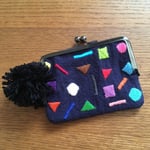 ◯△◇刺繍がま口コインケース