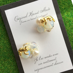 シャボン玉にのってふわふわ旅する猫のピアス(イヤリング)