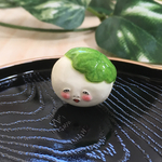 柏餅のピンブローチ