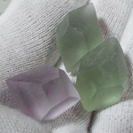 魔石型結晶♪簡易版フロスト♪天然フローライト加工品♪中国産♪1個/700円♪ランダムチョイス♪