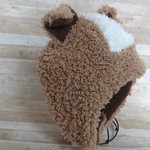 キャメルホワイト犬耳あて帽子　５４