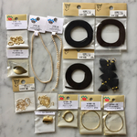 紐3色他ピアス金具やタッセルなどまとめてセット