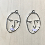 METAL SILVER FACE PURPLE LIP CHARM BEADS PARTS 