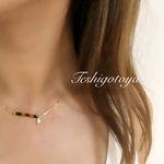  tortoiseshell stick necklace