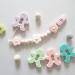 丸洗いOK︎︎︎︎︎♡   おしゃぶりホルダー (3flower)       