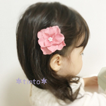 妖精のあこがれ∗*゜大きめフラワーのベビー キッズ ヘアクリップ＊ローズピンク お花 