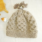 🌟  sale 🌟🌼ツイード調のｳｰﾙ100％のキッズお帽子❄️あらん編みにしてタッセルを付けてみました❄️🌼