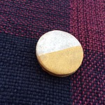 まんまる飴玉 ブローチ きんぎん　陶器(帯留め、ヘアゴム金具交換有)