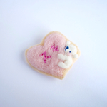 スキスキくまさんブローチ