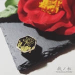 帯留  -亀甲睡蓮-
