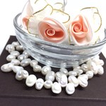 ～【穴有】可憐なパールの花びら～　淡水真珠　ケシパール　クレオ穴　10個