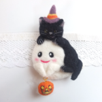 お化けにのってGO!猫　黒☆羊毛