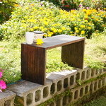 【訳ありセール品】お洒落なストライプ柄ミニベンチ。エボニー。男前