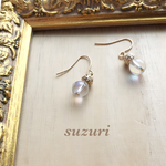 再販2❤️オーロラに輝くピアス