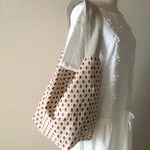 ☆new☆小花ワンハンドルバッグ（ベージュ）
