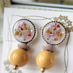 アンティーク調金古美　ボタニカル・マスタードビーズ　イヤリング