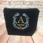 イニシャル＆名前入りポーチ