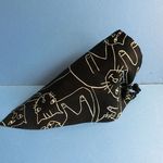 子どもゴム入り三角巾　　くろいろ・ねこねこ