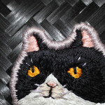 一点物【ハチワレ猫ちゃん　刺繍ブローチ】一点物　猫　