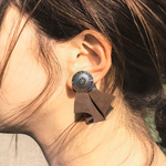 シルバー カラー コンチョ レザーキャッチ ピアス 2way ベージュ