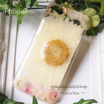 【完成品】iPhone7用♥️ホワイトガーベラ♥️押し花ケース