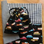 【送料無料】ランチョンマット&巾着袋(ブラック)