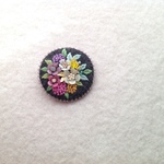 羊毛とフェルトのスパンコールのお花ブローチ Black