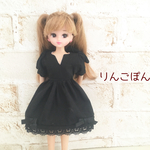 漆黒の翼のワンピース（リカちゃん、ブライスサイズ）