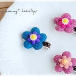秋冬感じるぷっくりお花のベビーヘアクリップ