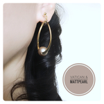 デザインバチカンとマットパールの大人 ノンホールピアス