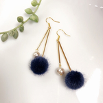 ファーボールピアス