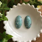 ヴィンテージ アクリルオーバルカボション 32×17mm ターコイズマーブル 2個セット