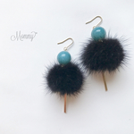 black fur×turquoise 大ぶりピアス・イヤリング