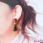 秋色🍁ボルドーハートとタッセルのピアス/イヤリング