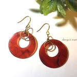 300円☆大ぶりべっ甲(レッド系)☆ツイストリング☆ピアス/イヤリング