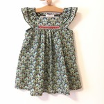 【アウトレット❄︎20%off】リバティ・ストロベリーフィースト♡フリル袖のスモッキングチュニック♡size100