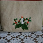 クリスマス刺繍ポーチ