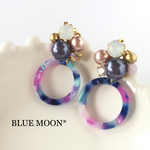 マーブルリングのビジューピアス