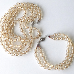 シャンパンカラーのブレスレット・ロングネックレス／２点セット, ガラスビーズ,