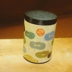 【送料無料】てがきの茶筒 (お花  青)