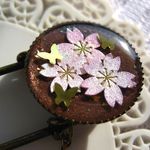 桜とゴールドバタフライのブローチ_247