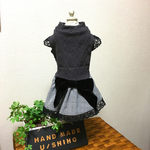 U／Shiho《Sサイズ》ブラック グレンチェックスカートのリボン付きワンピース犬服